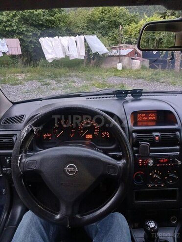 Opel Astra-19