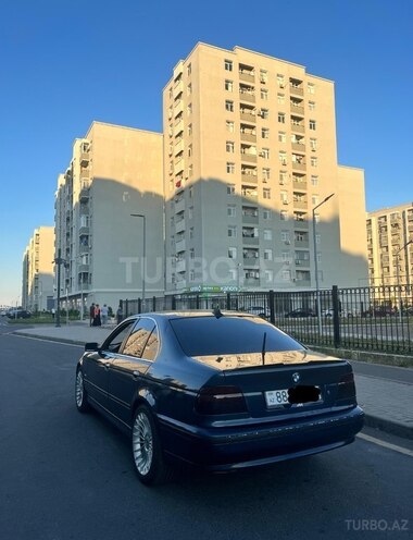 BMW 523-5