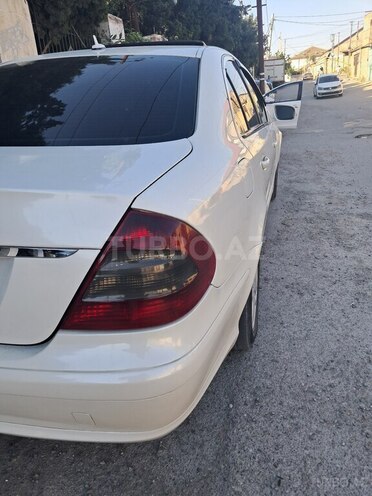 Mercedes E 220-6