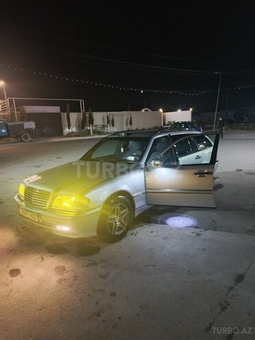 Mercedes C 220-5