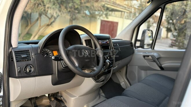 Mercedes Sprinter 515-11