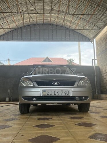 LADA (VAZ) Priora-1