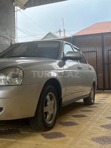 LADA (VAZ) Priora-9