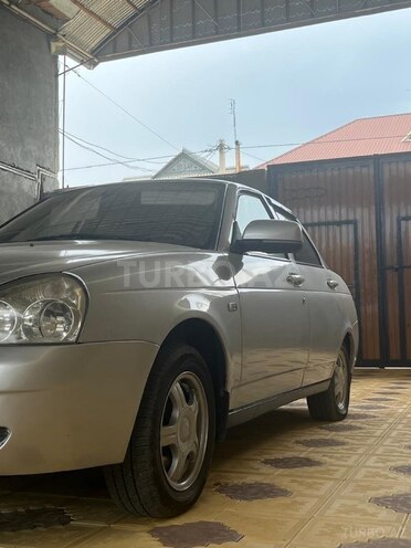 LADA (VAZ) Priora-10