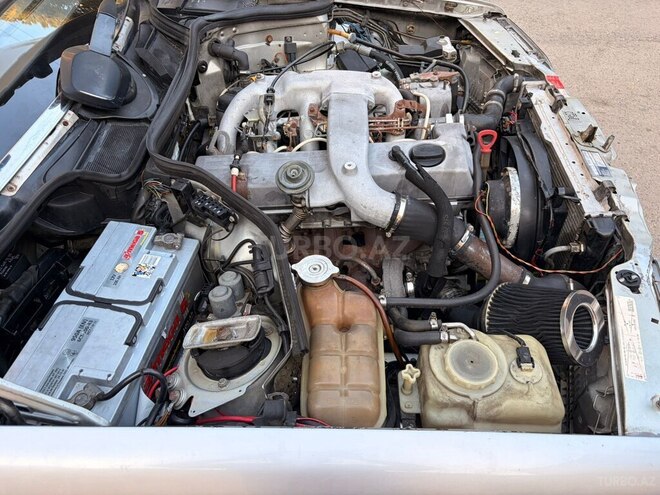 Mercedes 250 D-2