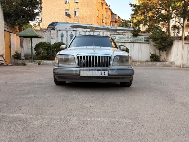 Mercedes 250 D-15