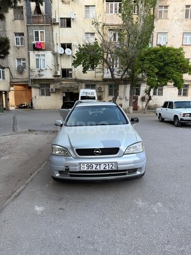 Opel Astra-1