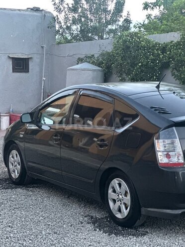 Toyota Prius-6