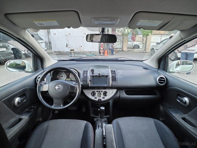 Nissan Note-7