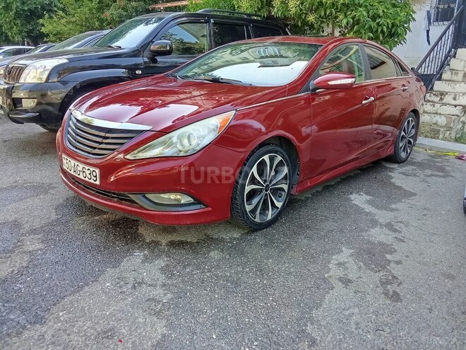 Hyundai Sonata-2