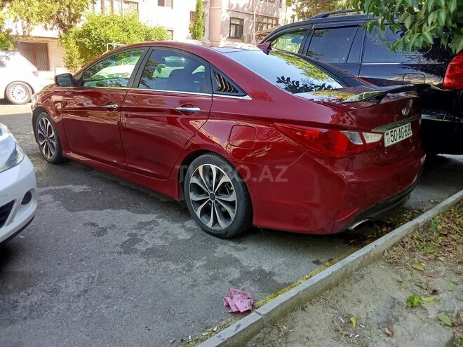 Hyundai Sonata-4