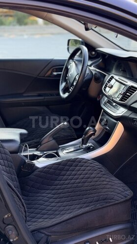 Honda Accord-9