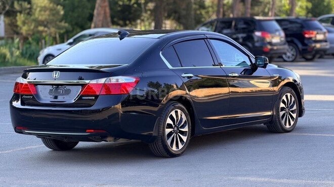 Honda Accord-6