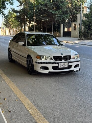 BMW 320-4