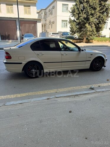 BMW 320-12