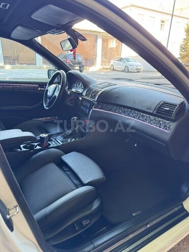 BMW 320-21