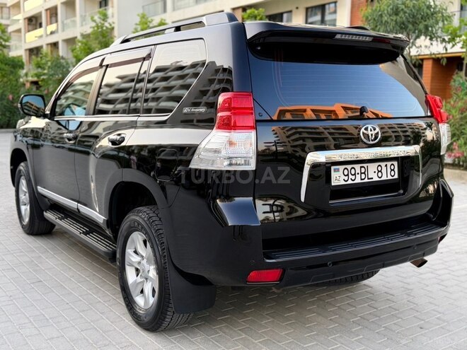Toyota Land Cruiser Prado-6