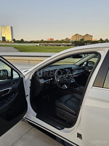 Hyundai Sonata-7