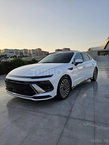 Hyundai Sonata-11