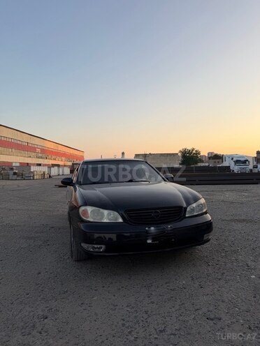 Nissan Maxima-1