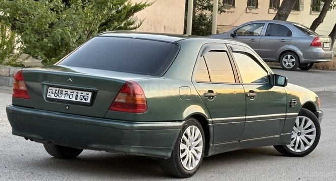 Mercedes C 200-5