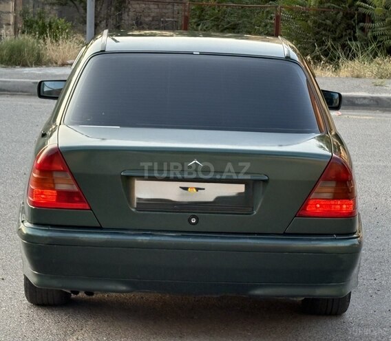 Mercedes C 200-2