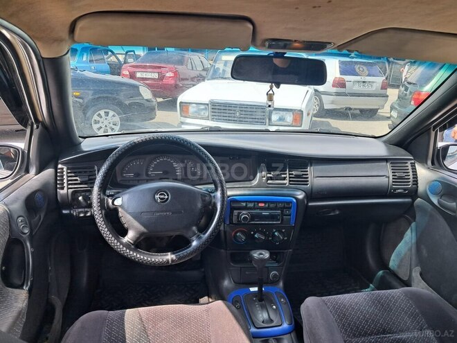 Opel Vectra-5