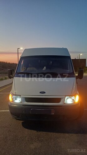 Ford Transit-1