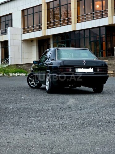 Mercedes 190-3