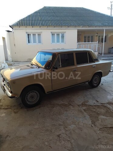 LADA (VAZ) 21011-5