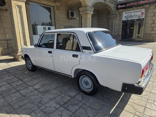 LADA (VAZ) 2107-2
