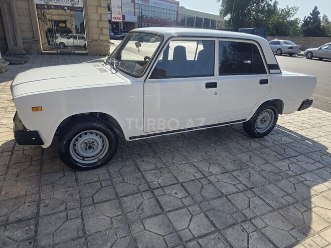 LADA (VAZ) 2107-3