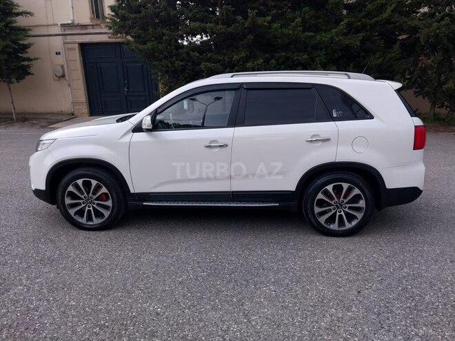 Kia Sorento-4
