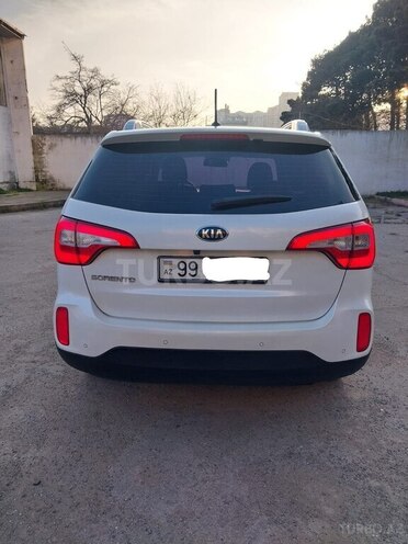 Kia Sorento-2