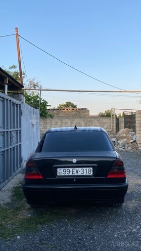 Mercedes C 200-3