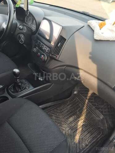 Hyundai i30-2