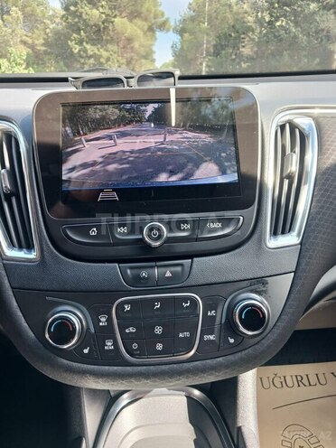 Chevrolet Malibu-17