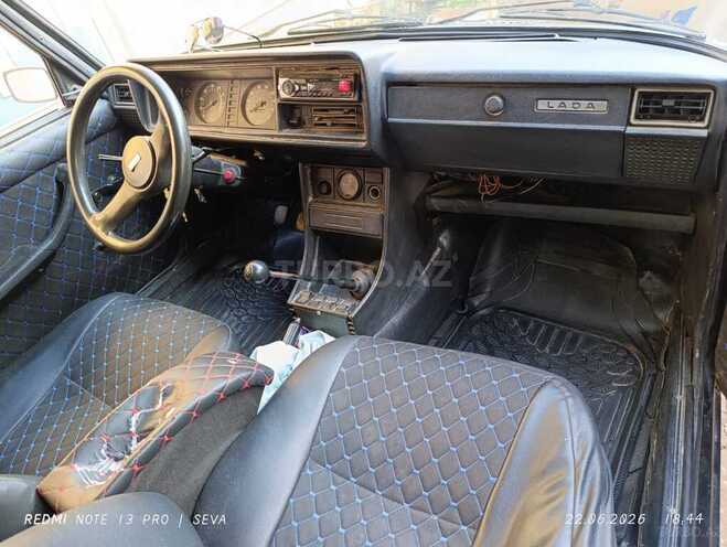 LADA (VAZ) 2107-4