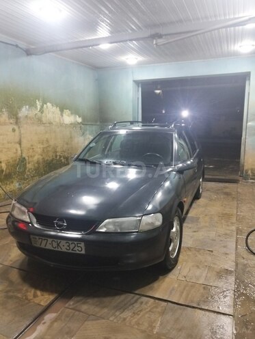 Opel Vectra-11