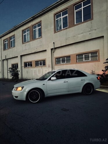Hyundai Sonata-3