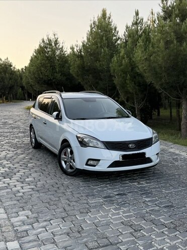 Kia Ceed SW-3