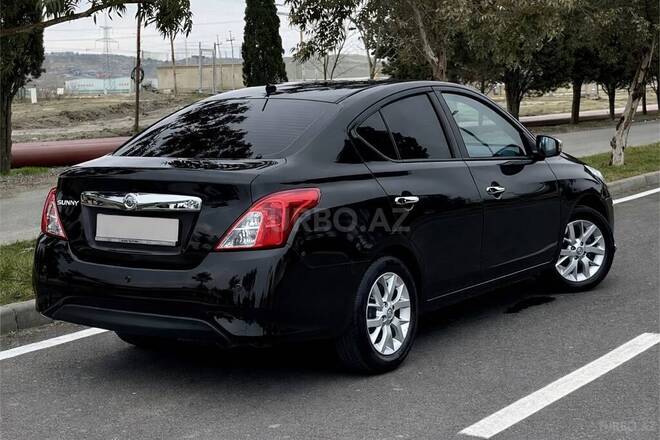 Nissan Sunny-6