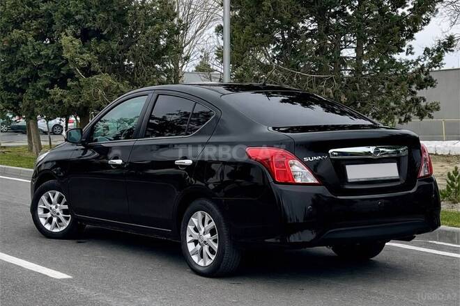 Nissan Sunny-5