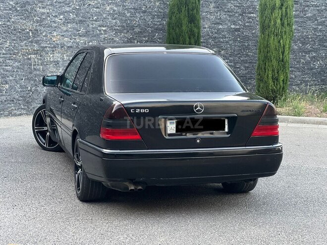 Mercedes C 280-9