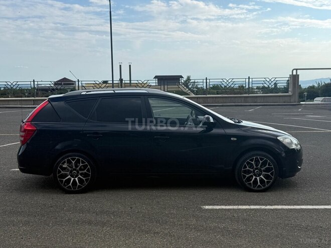 Kia Ceed SW-2