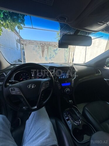 Hyundai Santa Fe-9