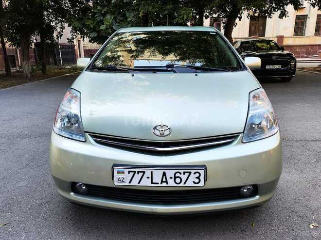 Toyota Prius-1
