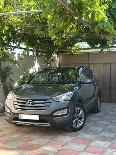 Hyundai Santa Fe-1