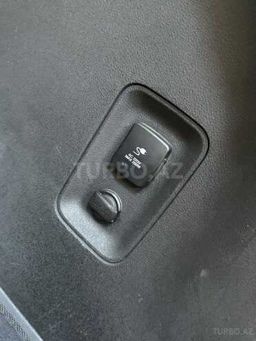 Hyundai Santa Fe-16