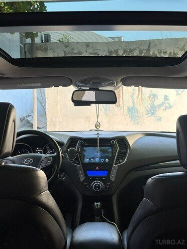 Hyundai Santa Fe-17